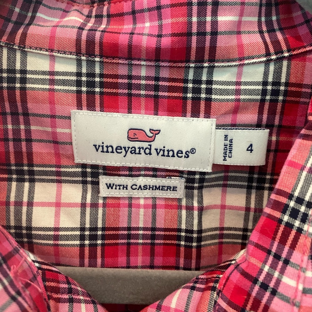 Vineyard Vines Button Down - image 3